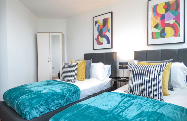 Tudors eSuites Birmingham City Centre Apartments near Gas Street Basin - Photo 5