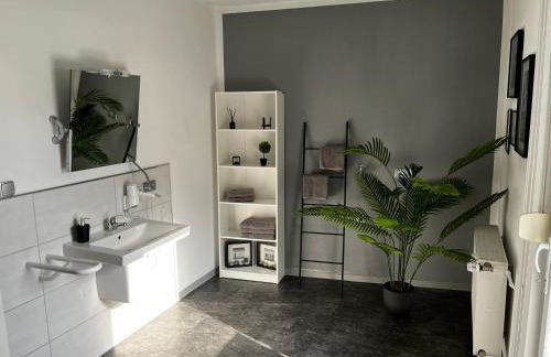 Ferienwohnung am See Dillich - Hunde willkommen - Eigener eingezäunter Garten - Ruhige Lage - Foto 10