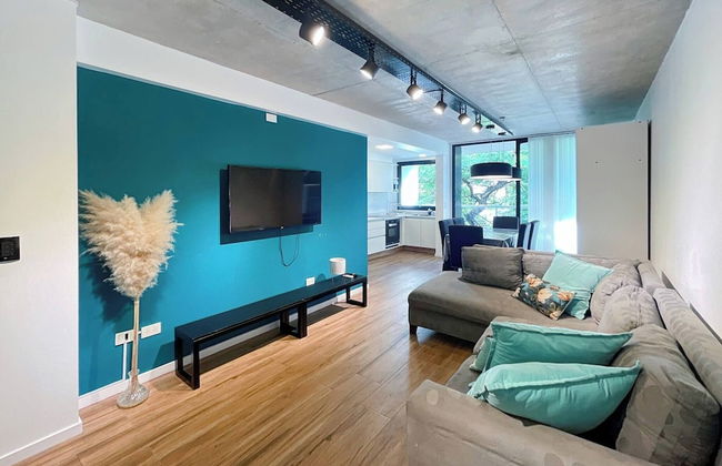 Urban Retreat Elegant Modern Apartment With Balcony in Villa del Parque - Foto 1