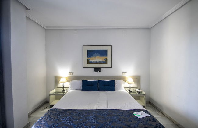 Hospedium Hotel Apartamentos Simón Verde - Photo 23