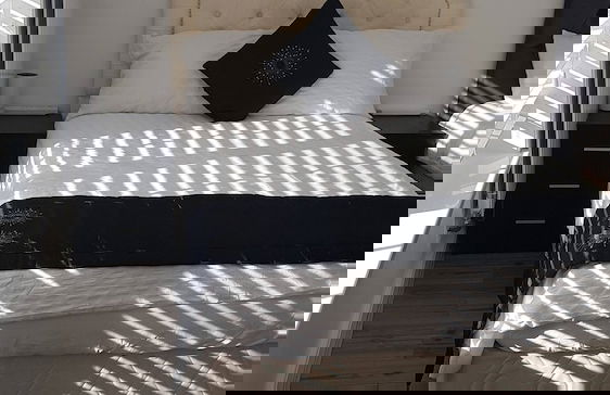 "room in House - Gatwick Triple Room. Fully Furnished. West Sussex." - Foto 2