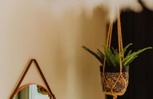 Lovely Bohemian Apartment in Heart of City Life - Foto 6