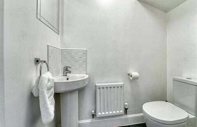 Host Stay Walkers Lane House - Photo 7