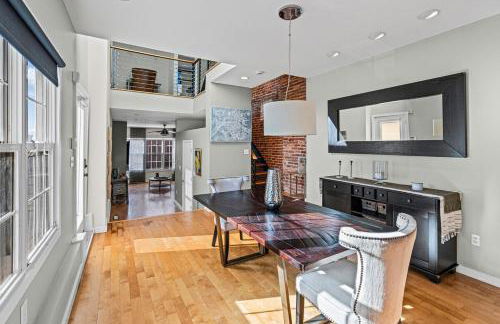 Chic Canton Home 3BR Rooftop Views - Photo 17