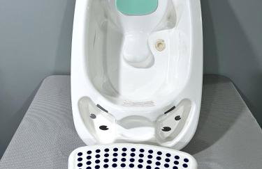 Private Lower Level Suite in Home-Sep Entrance! - Foto 58