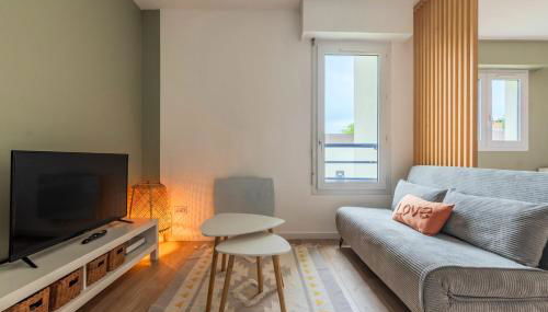 Studio calme avec parking, proche métro - Foto 3