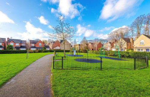 Driveway Stylish 3Bedroom Home in Middleton - Foto 40