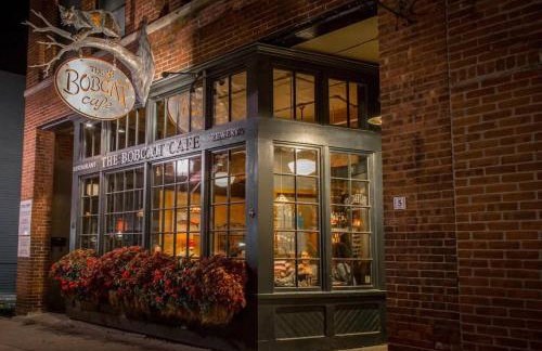 Private 5-Acre Escape - Pool, Lake & Gardens - Foto 9