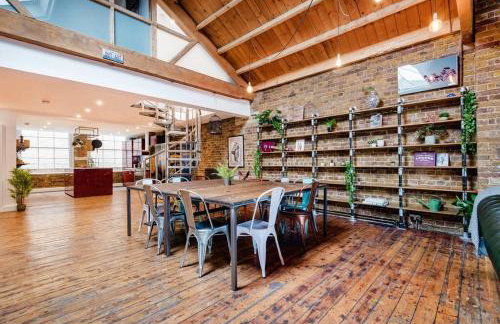 Penthouse Loft apartment with roof terrace Not for events or parties - Foto 30