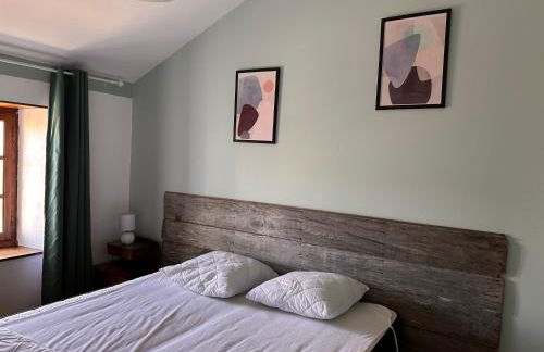 Une maraîchine en bord de conche avec barque sans linge de maison - Foto 6