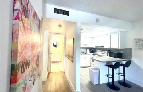 Miami International Airport 2 - Photo 50