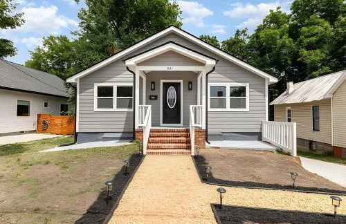 Boho 5BR Modern Villa w Hot Tub, Grill, Patio and Backyard - Foto 48