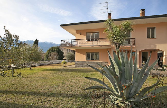 Mass Home in Arco With 2 Bedrooms and 1 Bathrooms - Photo 2