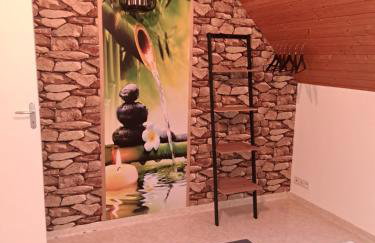 La Chaumière avec piscine privée, à 5 minutes du Mont St-Michel - Foto 12