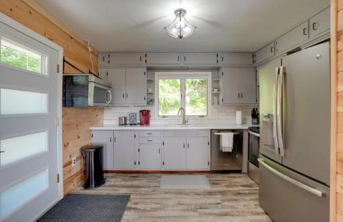 Lakefront Home in Hartford Hot Tub, Kayaks and Dock - Foto 7