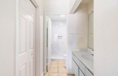 Thousand Oaks 2br near shopping dining bars LAX-1157 - Foto 17