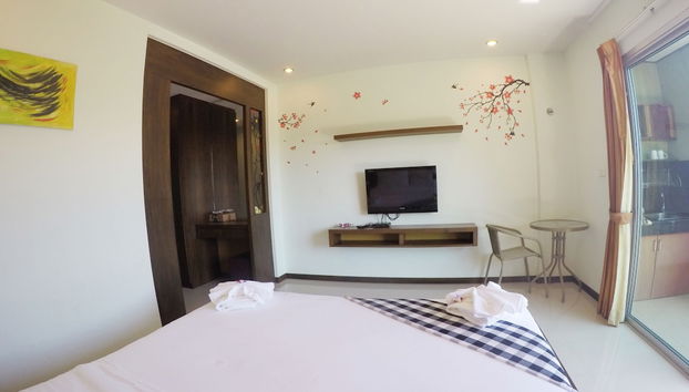 Benjamas Place - Foto 5, Habitación