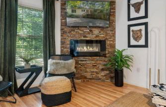 Cozy Retreat w Hot Tub Firepit & Grill near Bryce - Foto 36