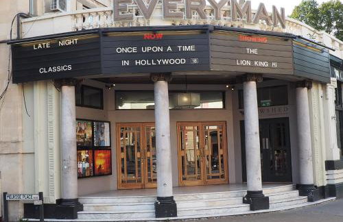 5 Bed Corporate House in Redland FREE 5-Car Parking & King Twin Rooms 3 Bathrooms Mon-Fri Stays - Foto 49