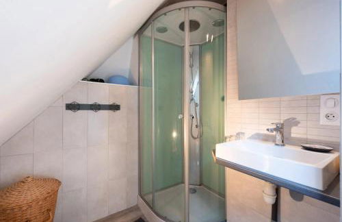 Maison de charme à Guchan avec vue sur la montagne et jacuzzi - Photo 23