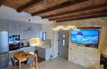 Drios Hillhouse - Photo 15