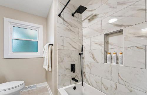 Chic Oasis Game Room Near Base - Foto 46