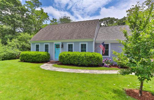 3 Bicycles Provided! Cape Cod Cottage with Deck - Foto 38