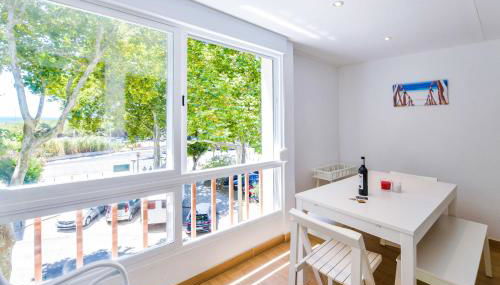 Carcavelos Beach & Business by The Portuguese Butler - Photo 4