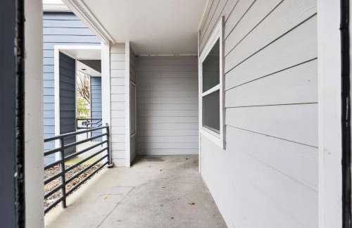 New Seasonal Comfort near USC and Riverwalk Trails - Foto 36