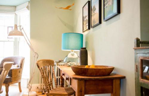 Gwalia House - A Luxurious Townhouse in the Heart of Laugharne - Photo 11