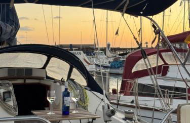 Velero Nadya - Foto 4