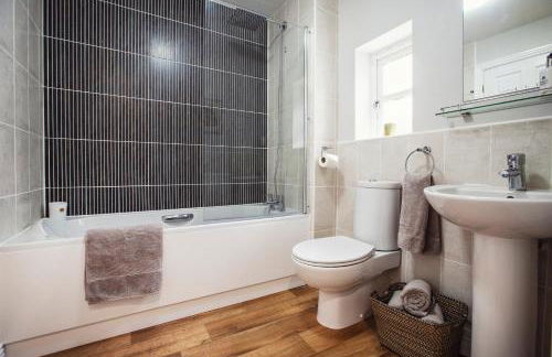 Beautiful Retreat - Hot Tub, Stunning Views & Late Checkout - Abergavenny - Foto 13