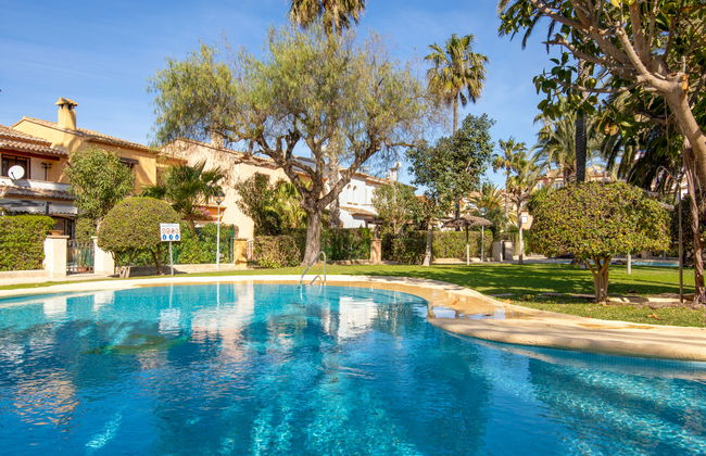 3 bedroom House in Jávea with swimming pool and garden - Photo 28