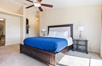 Chardonnay Charm by Avantstay Luxe Group Retreat w/ Pool Mins to Wineries - Foto 44