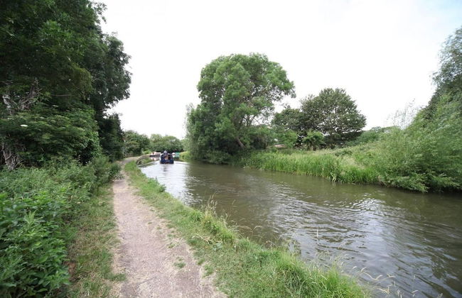 Stunning 1-bed Apartment in Milton Keynes - Foto 33
