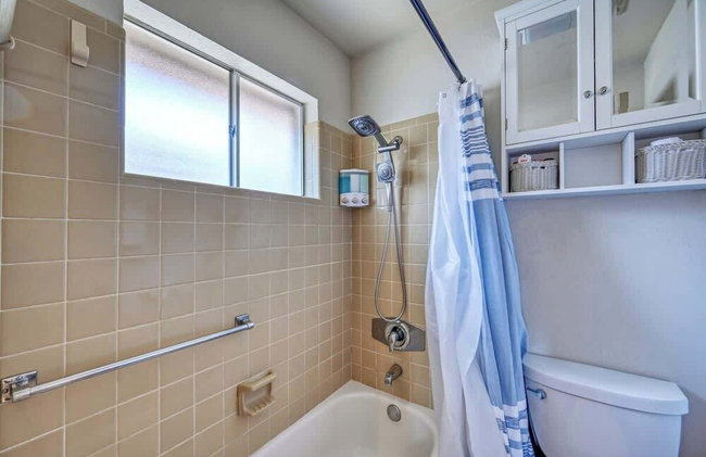 Kerrville Hidden Gem With Firepit and Grill - Great Location - Foto 30