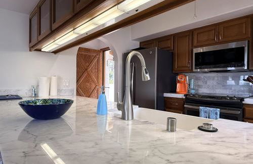 Immaculate Corner Condo with Golf Cart Just Steps to Beach - Foto 33