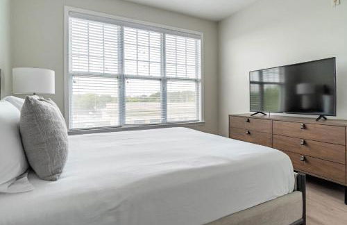 Landing Stunning 2BD Pool Courtyard - Foto 45