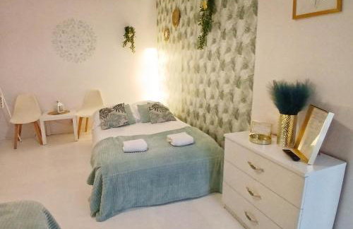 KRK stop near airport - Foto 8