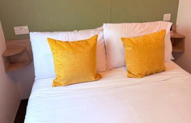 The Eden - Sleeps 8 Pet Friendly Free Wi-Fi With Patio & Hub Passes Camber Sands Cosy Spacious Modern 8 Berth Caravan - Foto 13