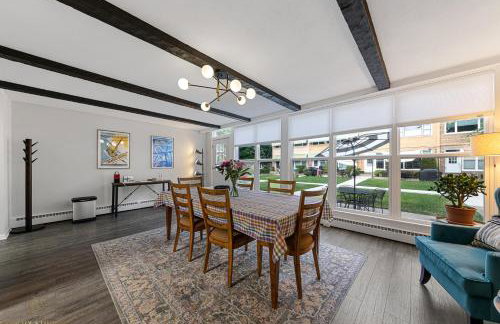 Northside FAMLYNEST Lincoln Sq 4BR 2BA 2P Rare find - Photo 4