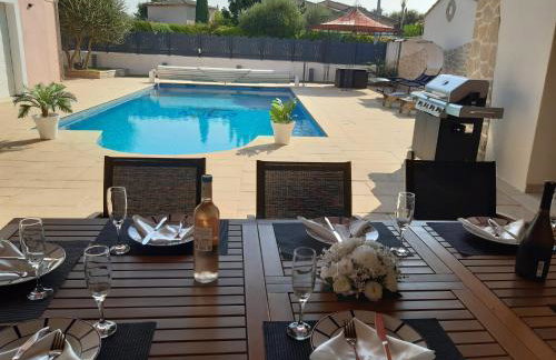 Piscine avec charme et tranquillité au coeur du Var - Foto 9