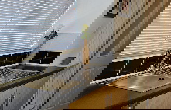 Spacious 1 Br Lincoln City Centre & Amenities, Free Parking - Photo 32