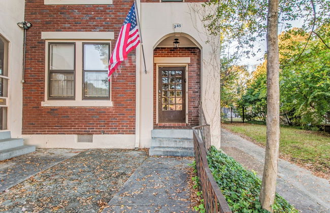 Bluemoon Bungalow 2 Units - Photo 33