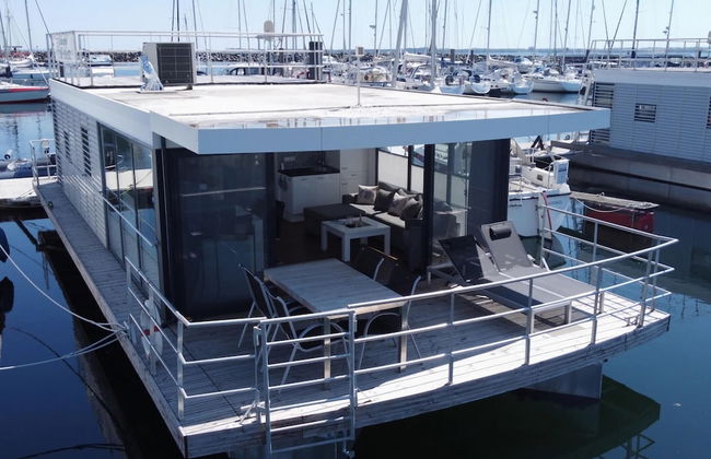 Hausboot in Boltenhagen - Foto 1