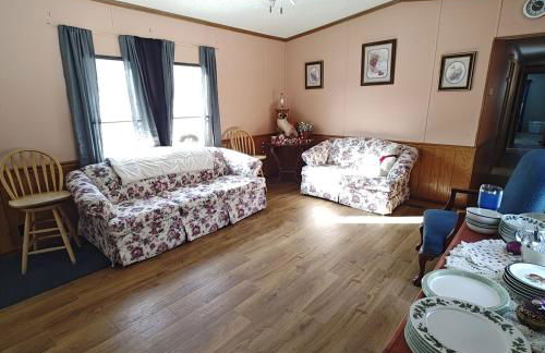 Unique Yet Cozy Victorian Home in Tioga County PA - Foto 11