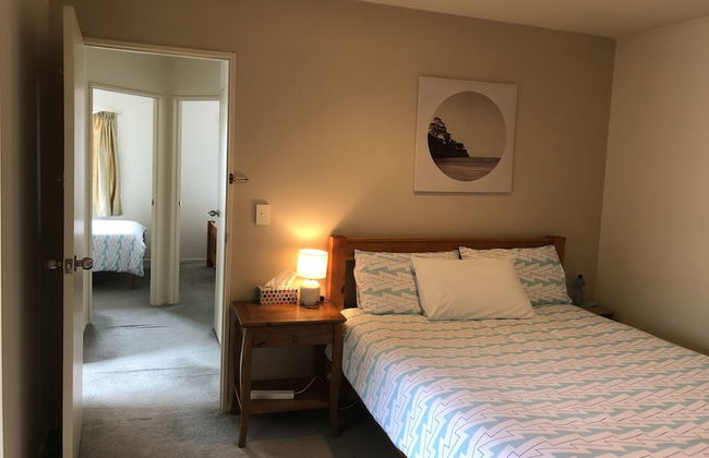 Auckland GQ Holiday Home - Photo 3