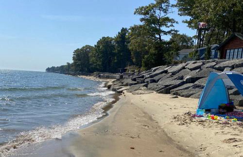 Steps to Lake Huron! Family Outdoorsy Getaway - Foto 28