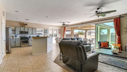 5 Mi to Surprise Stadium Chic Home with Pool - Foto 5