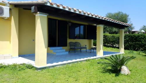 Villa Azzurra nel centro di Costa Rei - Foto 3, Garden, Garden view